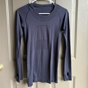 Lululemon Swiftly Tech Hip Length Long Sleeve Shirt Size 4
